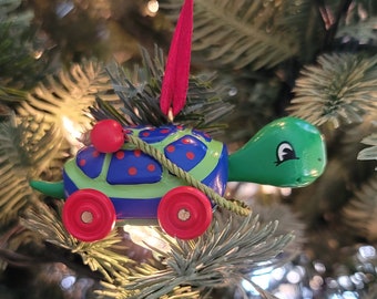 Hallmark Turtle Pull Toy Ornament Wiggles