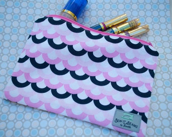 Pink and black scallop zipper pouch- Large