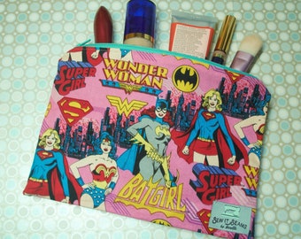 Women Superheros zipper pouch- Large