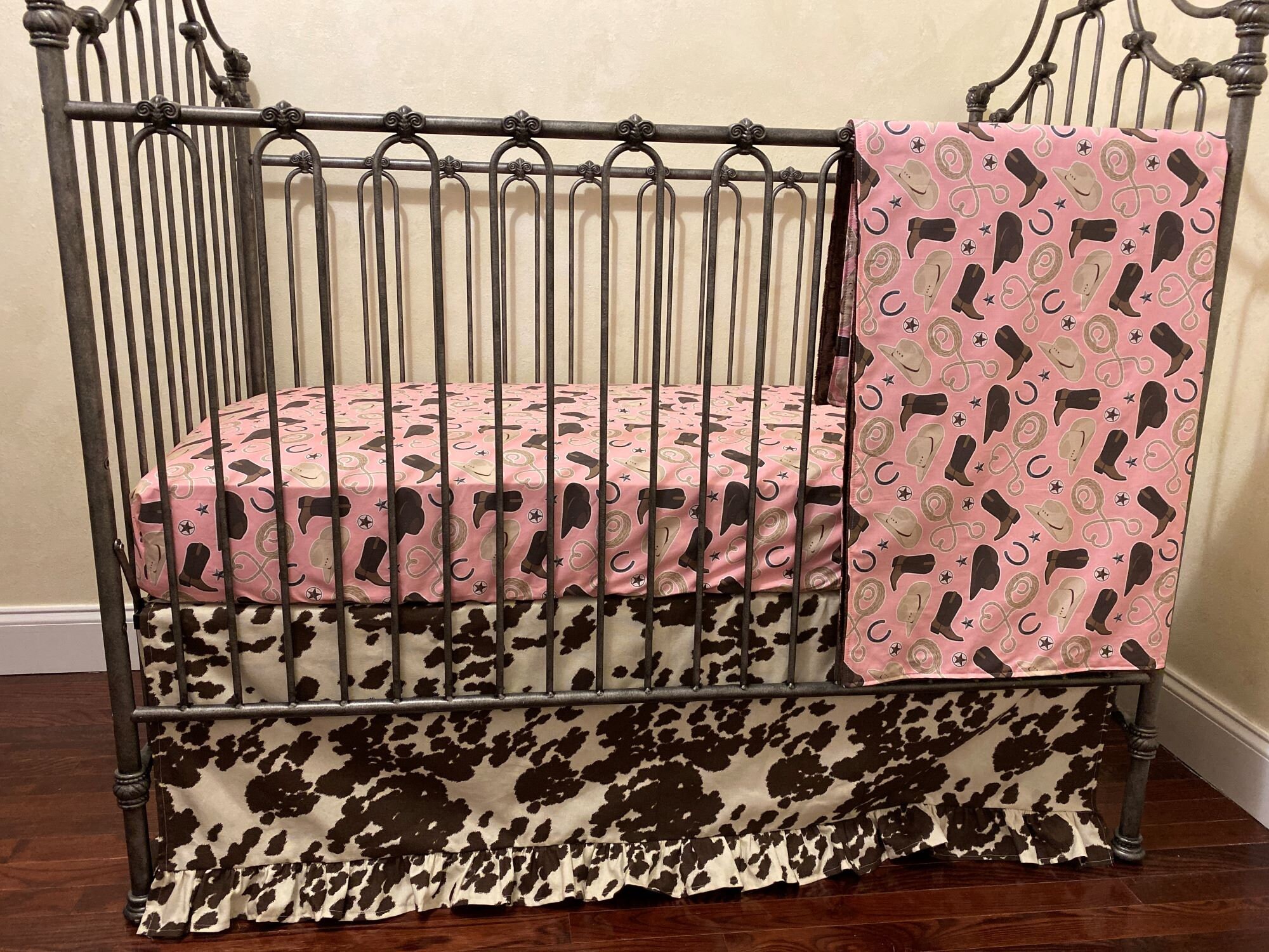 Skull crib bedding hot sale