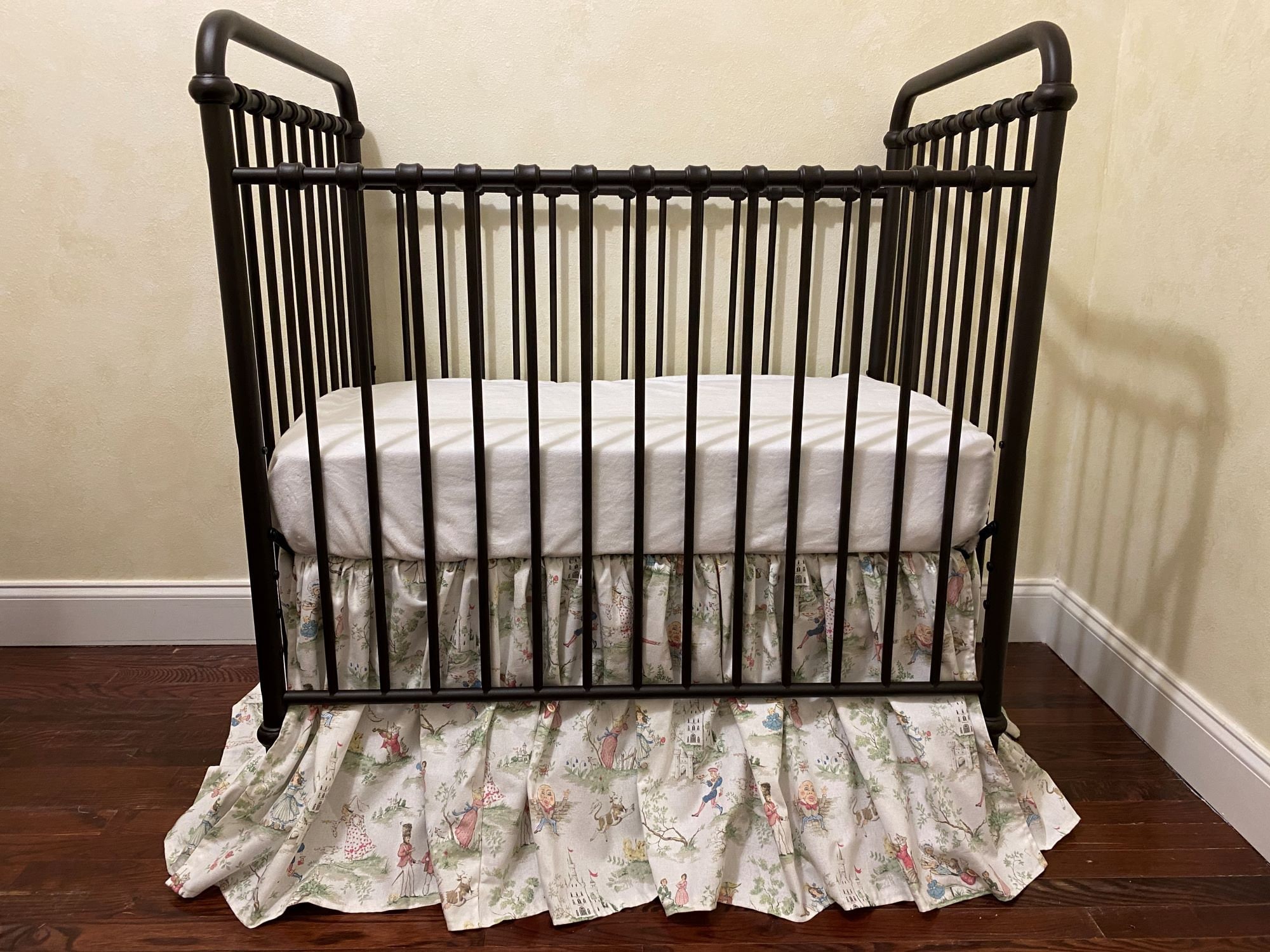 Toile MINI CRIB Bedding - Nursery Rhyme Toile Mini Crib Baby Bedding