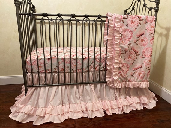 Pale pink sale crib sheet
