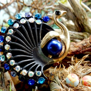 Peacock Badge Clip - Retractable ID Badge Holder - Social Worker Badge Reel - Crystal Badge Clip for RN - Audiologist Badge Holder - RN Gift