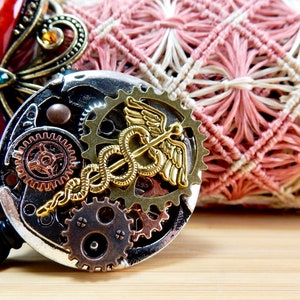 Work ID Badge Reel, Steampunk Caduceus Vintage Badge Reel, Combat Nurse Badge Holder,  Men&#39;s ID Badge Reel, Unisex Accessory Gift Doctor