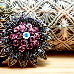 Badgehouder met strass, intrekbare badgehouder voor verpleegster, badgehouder met strass, badgehouder met bloemmotief voor dames, bloembadgehouder