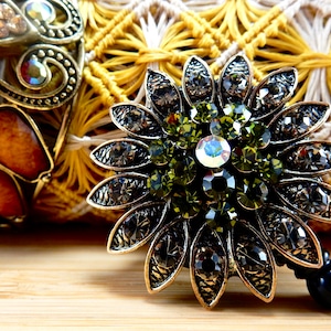 Floral ID Badge Clip, Intrekbare Nurse Badge Clip, Rhinestone Badge Clip, Women's Floral Design Badge Clip, Bling Flower Badge Clip Gift