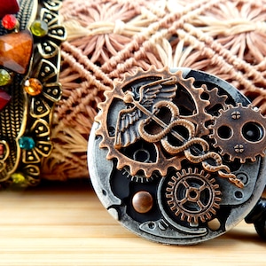 Caduceus Badge Holder, Steampunk Clip Badge Holder, Healthcare Professional Badge Reel, Nurse ID Badge Holder, All-Inclusive Design Badge