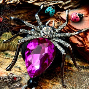 かわいいハロウィンバッジリール - 看護師・医療従事者向けスパイダーラインストーンIDホルダー Gunmetal