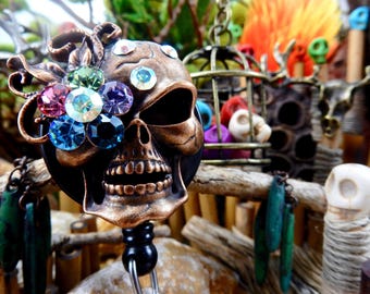 Crystal Skull Badge Reel, Halloween Badge Clip, Sugar Skull Badge Holder, ID Badge Holder, Halloween Gift for Nurse, RN Gift