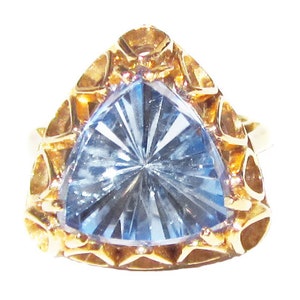 Huge Designer Swiss Blue Topaz Trillion & Gold 1960s Ring image 1