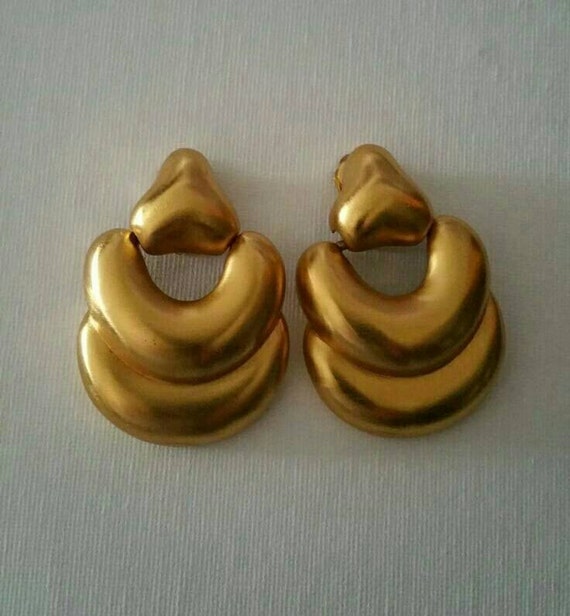 Vintage SIGNED Essex Statement Earrings