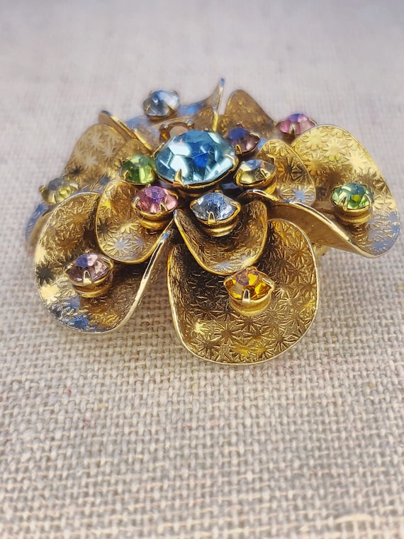 1950's Colored Rhinestone Brooch - image 2