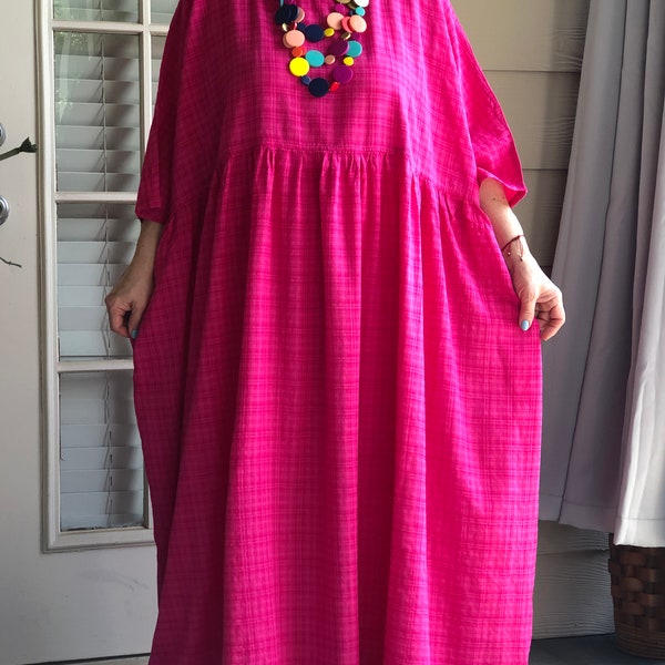 Lagenlook Bohemian Artsy Oversized Loose Kaftan Hot Pink Cotton Dress with Necklace