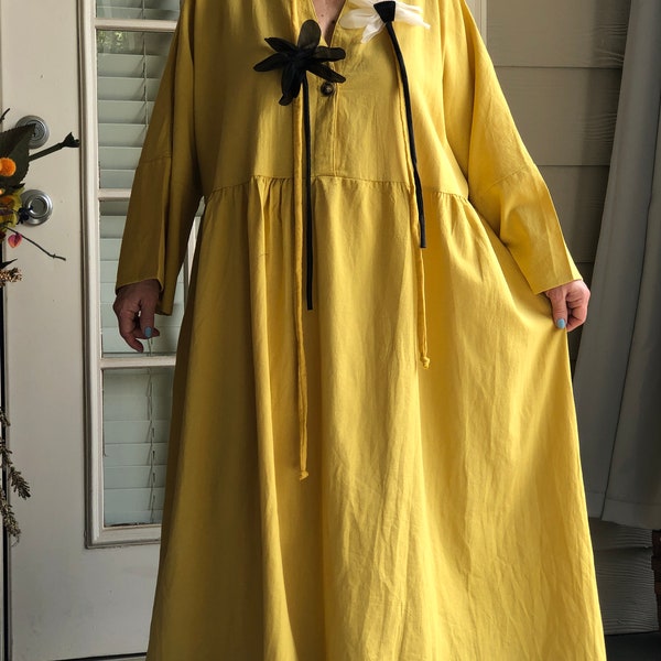 Lagenlook Bohemian Art To Wear Oversized Kaftan Yellow Long Dress with Necklace