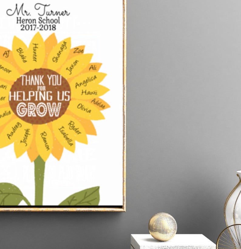 SmoothNovelty 9 Sets Teacher Appreciation Gift Bulk Sunflower Gift For Teacher Positive Sunflower Crochet Dolls With Cards Thank You Graduation Ideal For Women Mom Coworker Graduation Office Decor