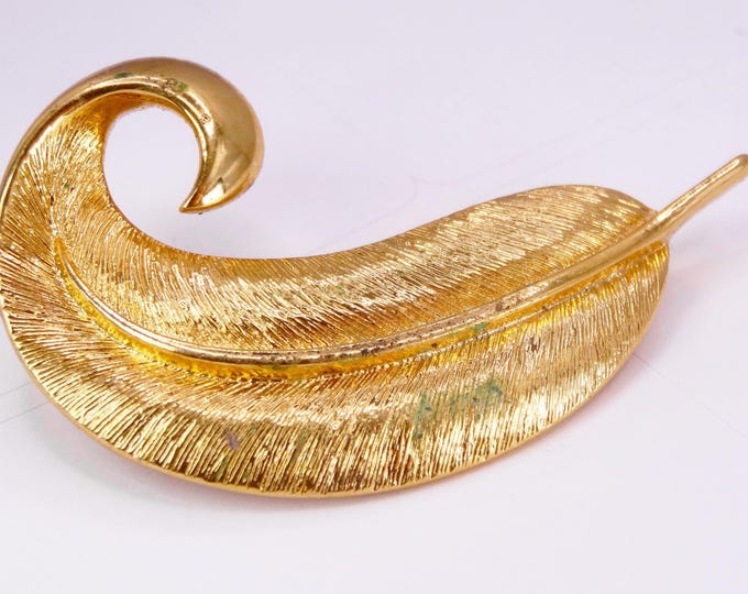 Beautiful Leaf Brooch-The perfect gift