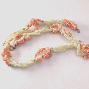 Fresh water pearl/coral necklacd