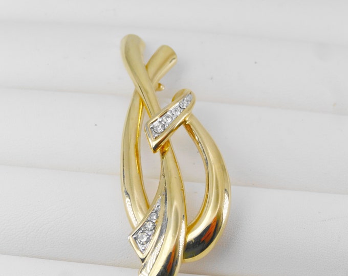 Gorgeous signature brooch