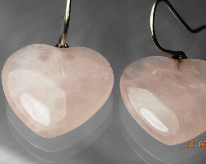 Gorgeous rose quartz and silver heart earrings - the perfect gift