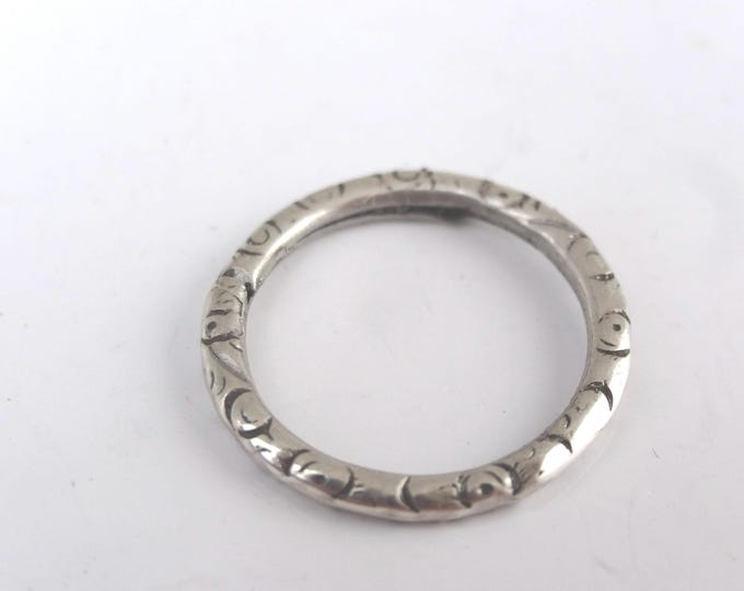 Sterling silver chased split ring/charm holder-perfect gifting