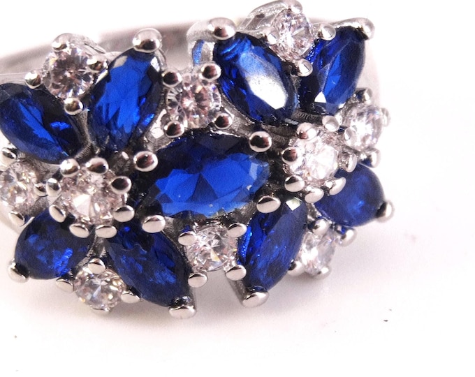 Beautiful sapphire crystal sterling silver flower ring-the perfect gif