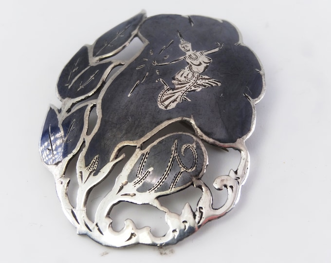 Beautiful black niello siam silver brooch