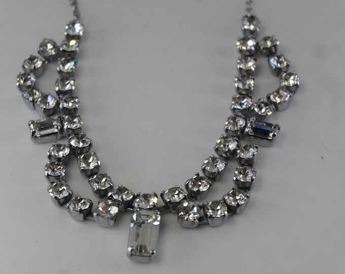 Beautiful Chrome crystal cocktail necklace