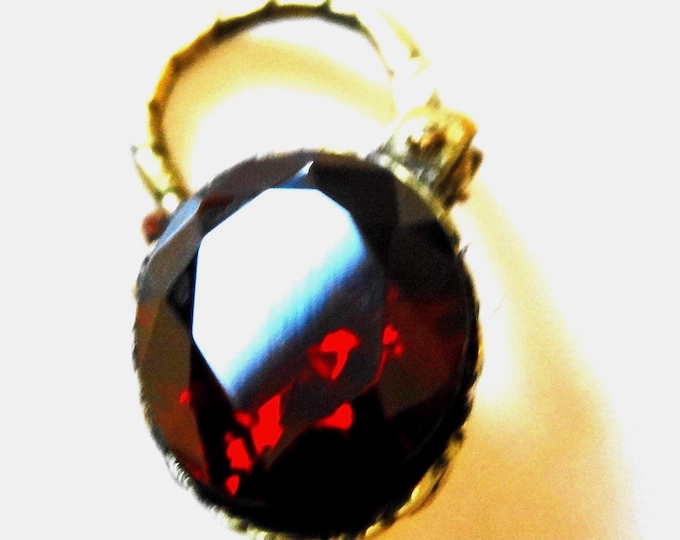 Garnet Padlock Charm: Puffy Shell Charm, Gift