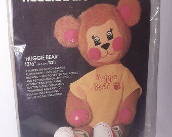 Vintage Bucilla Needlecraft Huggie Bear Applique Embroidery Kit #3626 Teddy