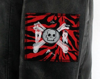 Patch DEATHROCK REBEL, 12 cm x 10.5 cm, unique