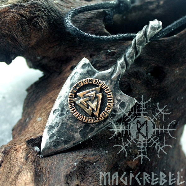 Viking Pendant, Gungnir Pendant, Forged Iron Pendant, Odin Necklace, Spearhead Necklace, Bronze Valknut Necklace, Futhark Handmade Pendant