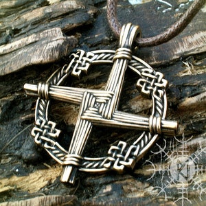 Brigid's Cross, Bronze Celtic Cross, Brighid’s Cross, St Brigit’s Cross, Irish Cross, Celtic Talisman Pendant, Celtic Necklace