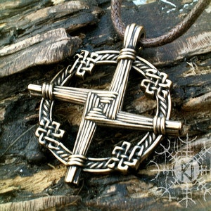Brigid's Cross, Bronze Celtic Cross, Brighid’s Cross, St Brigit’s Cross, Irish Cross, Celtic Talisman Pendant, Celtic Necklace