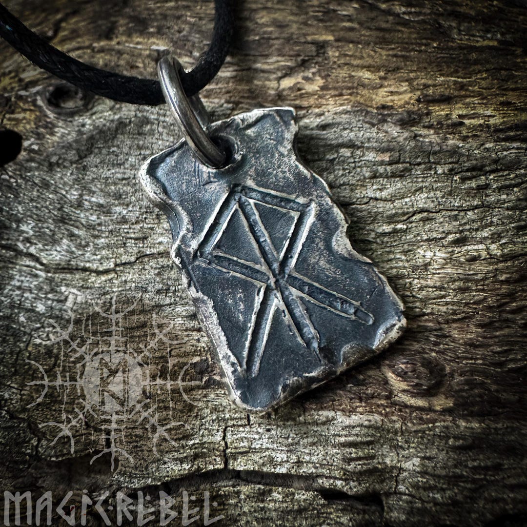 Sterling Silver Courage Rune // Hjarta Heart Bindrune // Viking Runic ...