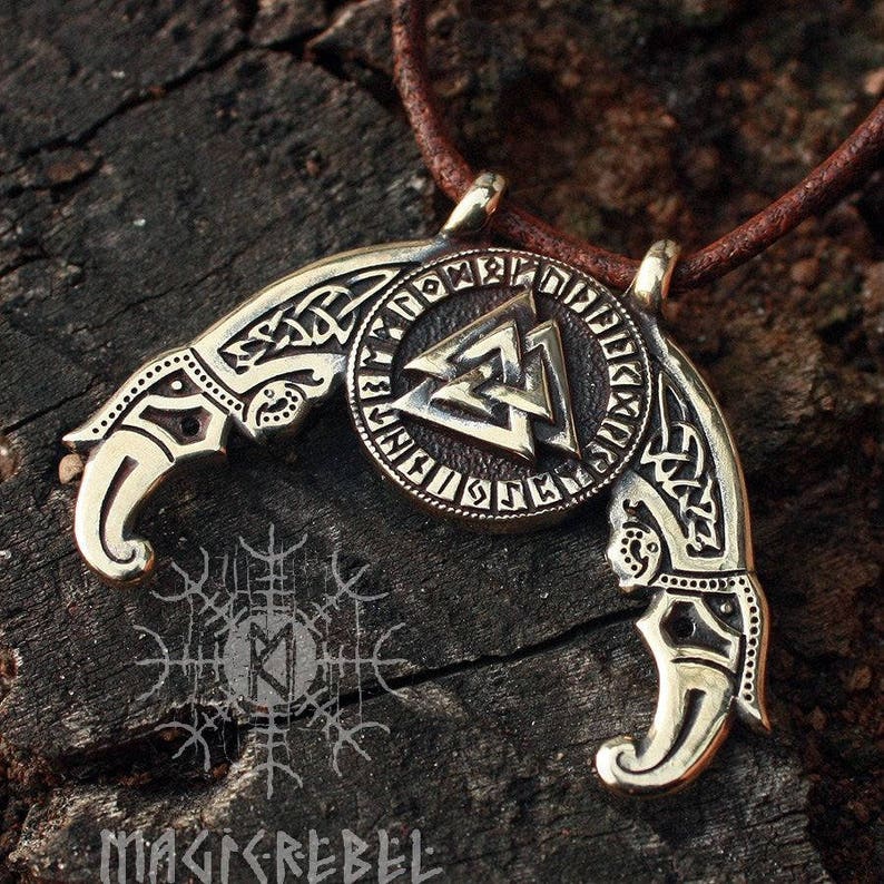 Norse mythology God Symbol TRIPLE HORN OF ODIN Unisex Messenger Shoulder Bag