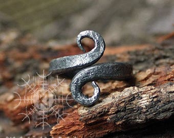 Forged Iron Ring, Jormungandr Ring, Infinity Ring, Pagan Ring, Viking Ring, Serpent Nordic Handmade Ring