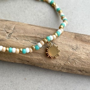 Sonnen Armband - Edelstahl Charm - Mint, Beige, Weiß & Gold - Sommer Schmuck - Happy Vibes