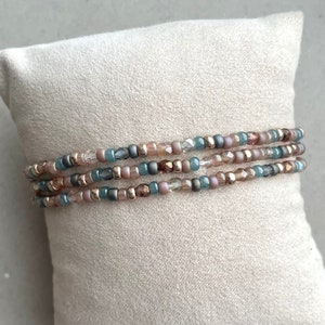 Conjunto de Pulseiras - Marrom Claro, Azul, Rosa, Dourado Champagne - 3 Pulseiras - Bijuteria Boho - Elásticas - Para Usar em Conjunto