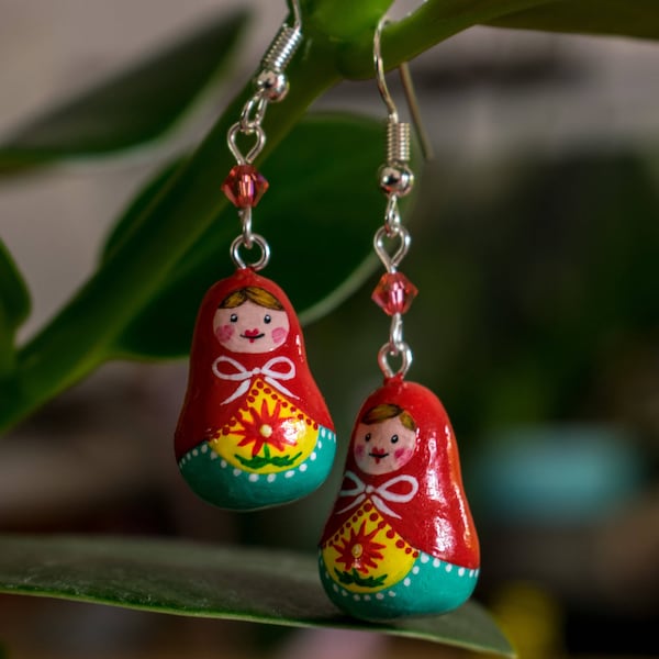 Boucles d'oreilles pendantes poupées russes - matriochka - cadeau fête des mères