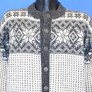60s Snowflake Metal Button Cardigan Winter Ski Wool Sweater Large