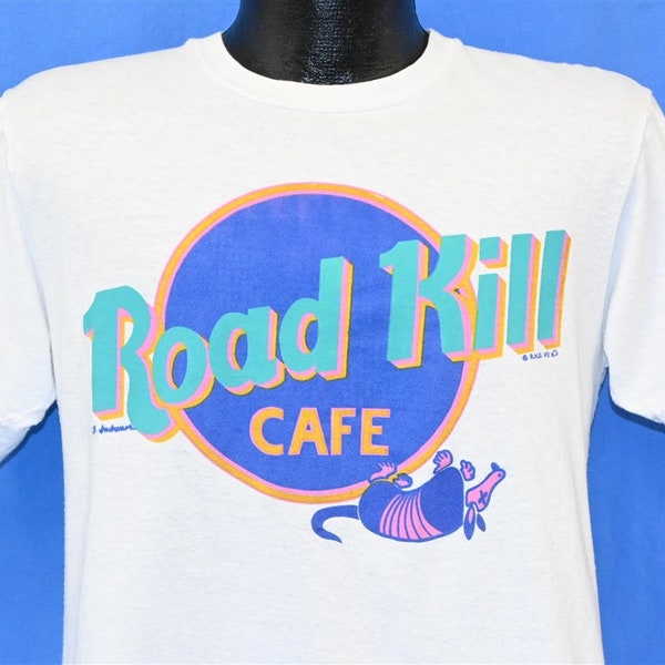 90s Road Kill Cafe Armadillo Funny Hard Rock Restaurant Spoof t-shirt Medium