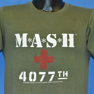 80s MASH 4077th TV Show Mobile Army Surgical Hospital t-shirt Small