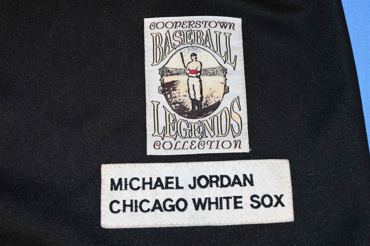 Cooperstown Collection Authentic Mitchell and Ness, Label, Tag, Never sewn,  NEW