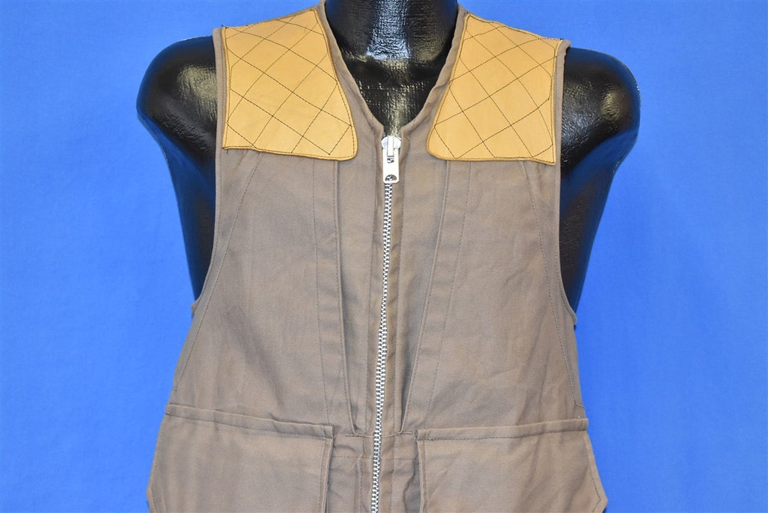 90's Vintage Vest: 90s -Ozark Trail- Mens olive drab cotton