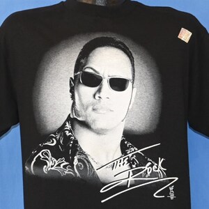Y2K Dwayne The Rock Johnson WWF Portrait Pro Wrestling Deadstock t-shirt Medium