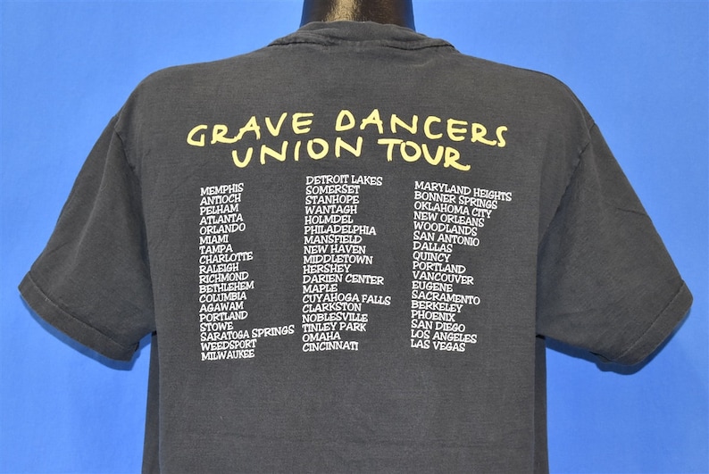 90s Soul Asylum Grave Dancers Union Tour Band t-shirt Extra Large