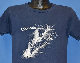 80s Colorado Skiing Snow Mountain Skier Vacation Souvenir t-shirt Medium