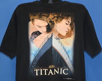 Vintage 90s Titanic Movie T-shirt / Leonardo Dicaprio & Kate