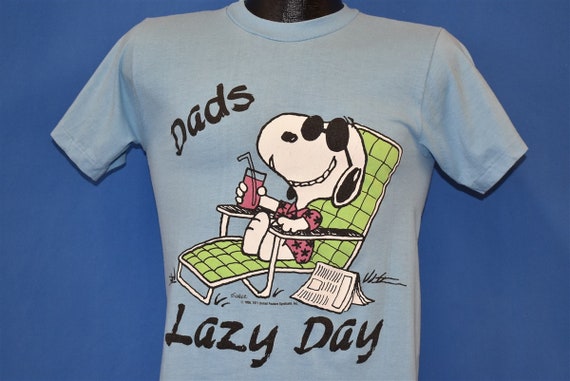 80s Snoopy Dad's Lazy Day Vacation t-shirt Small - image 1