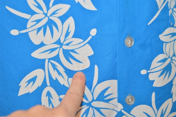 50s Blue White Pineapple Hibiscus Aloha Hawaiian … - image 4